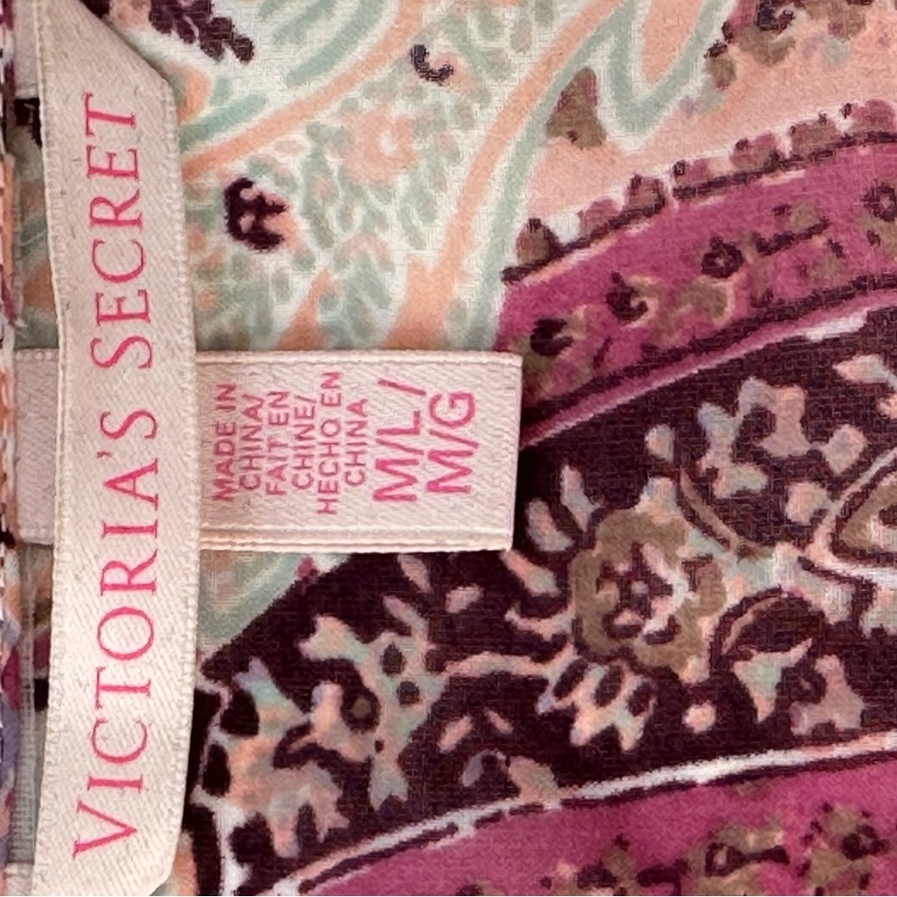 VICTORIA’S SECRET Feminine butterfly sleeves tie front sheer jacket paisley M L - Picture 9 of 9